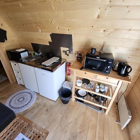 Hallstahammar Cosy Cabin מראה חיצוני תמונה