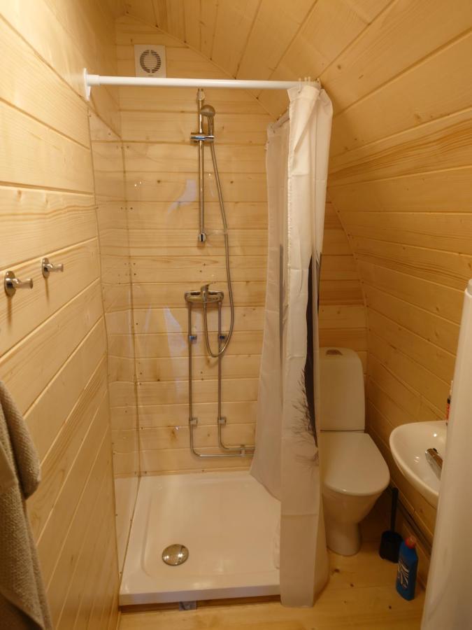 Hallstahammar Cosy Cabin מראה חיצוני תמונה